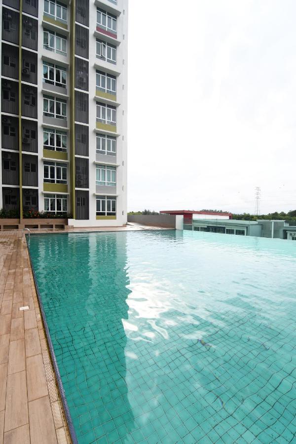 Mahkota Valley Apartment Indera Mahkota Kuantan#Netflix エクステリア 写真